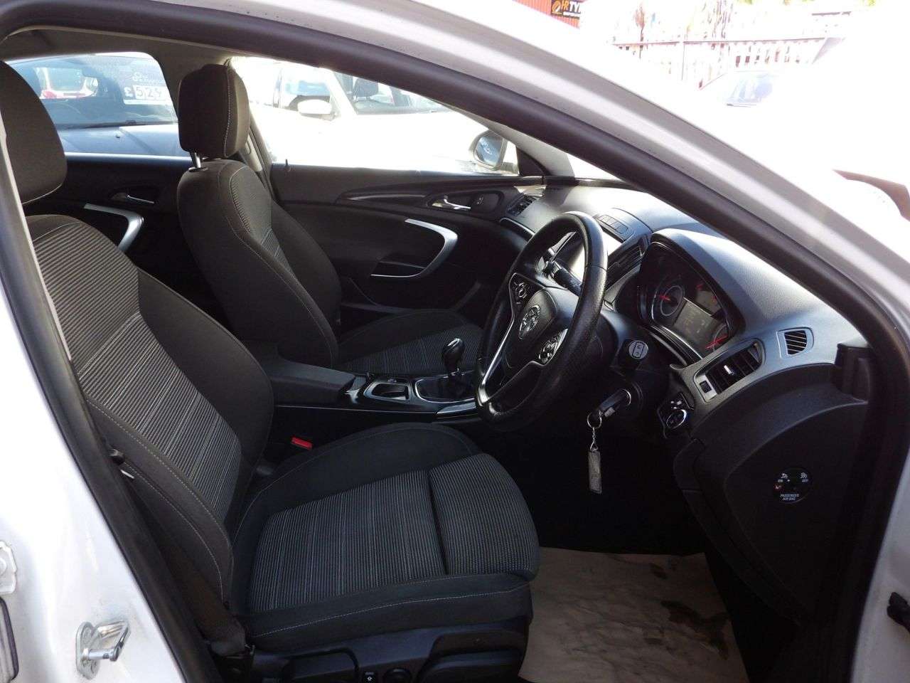 2016 VAUXHALL INSIGNIA 2016 VAUXHALL INSIGNIA
