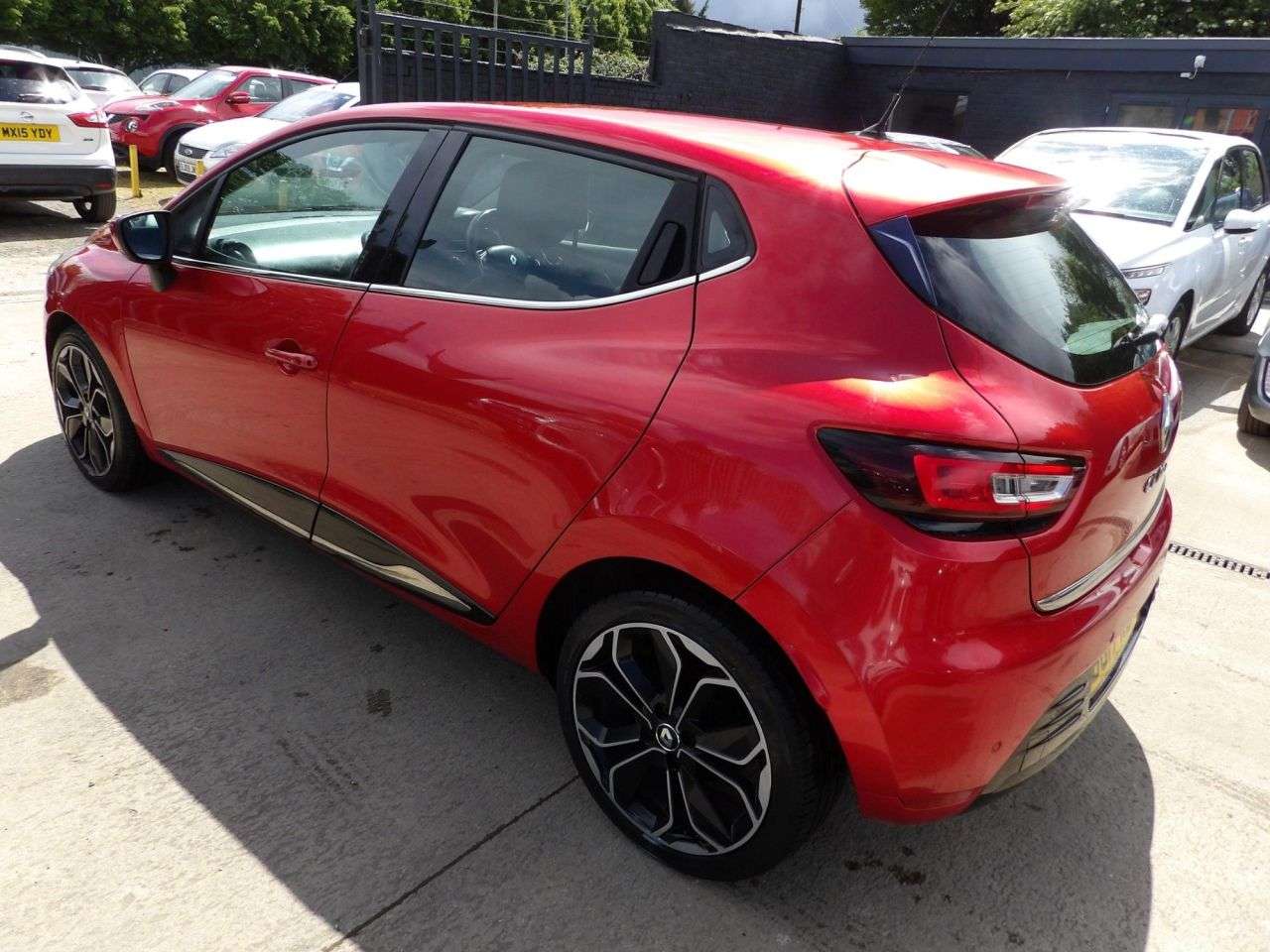 2017 RENAULT CLIO 2017 RENAULT CLIO