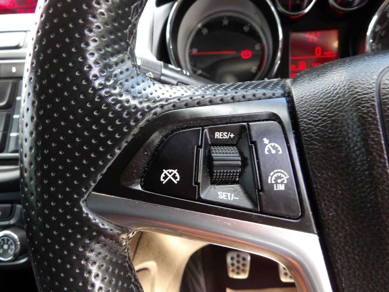 2015 VAUXHALL ZAFIRA TOURER 2015 VAUXHALL ZAFIRA TOURER