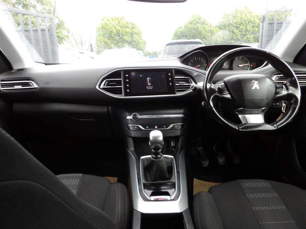 2016 PEUGEOT 308 2016 PEUGEOT 308