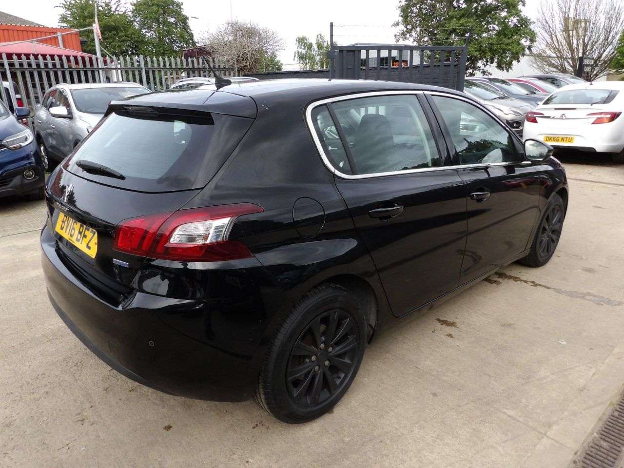2016 PEUGEOT 308 2016 PEUGEOT 308