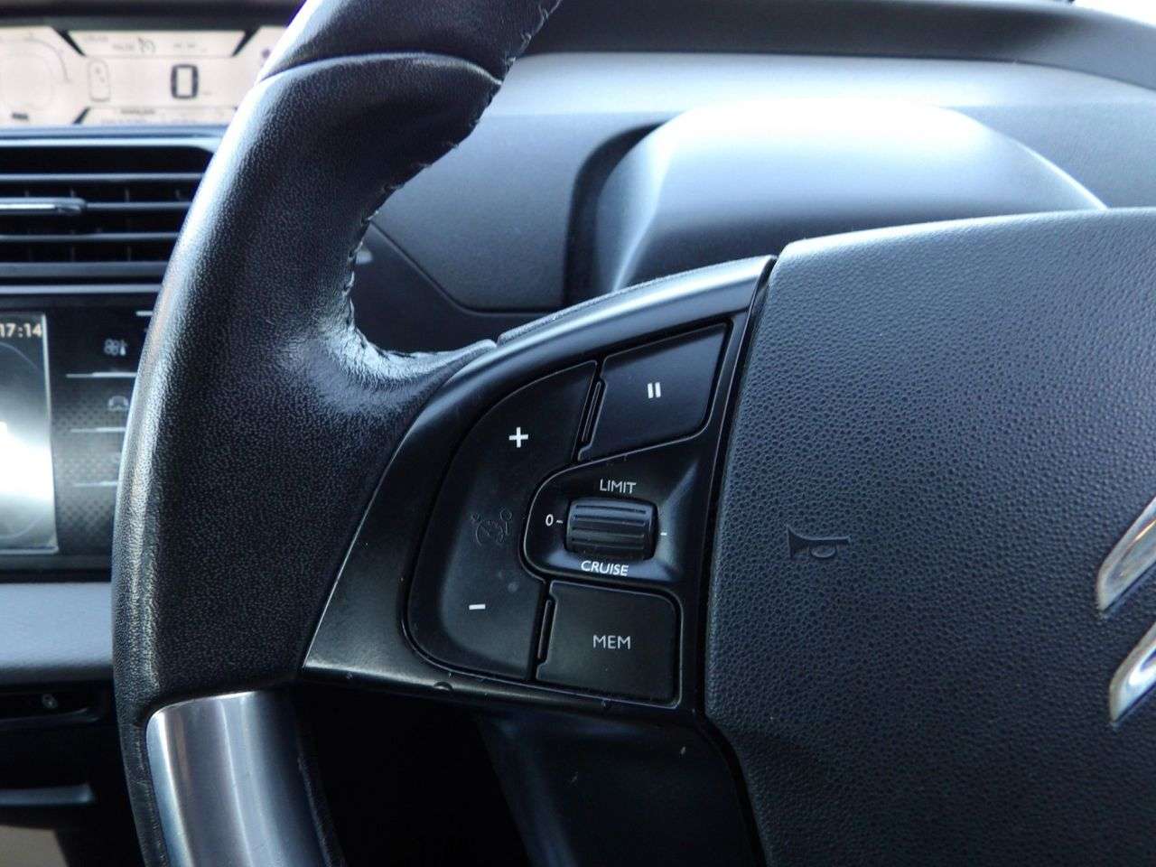 2015 CITROEN GRAND C4 PICASSO 2015 CITROEN GRAND C4 PICASSO