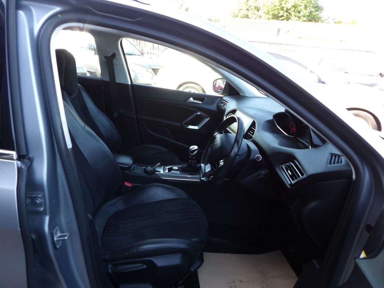 2014 PEUGEOT 308 SW 2014 PEUGEOT 308 SW