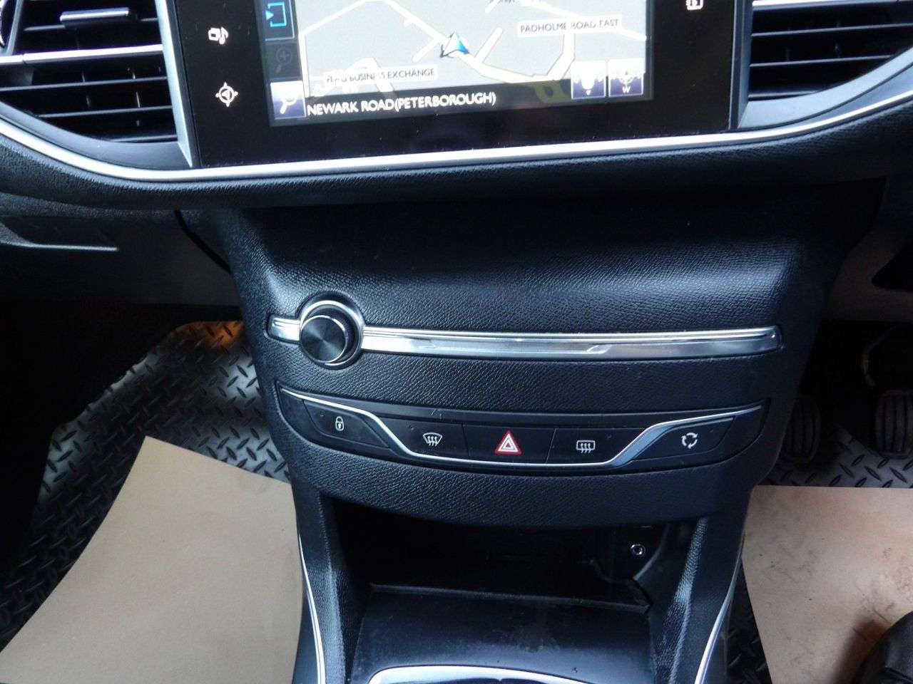 2014 PEUGEOT 308 SW 2014 PEUGEOT 308 SW
