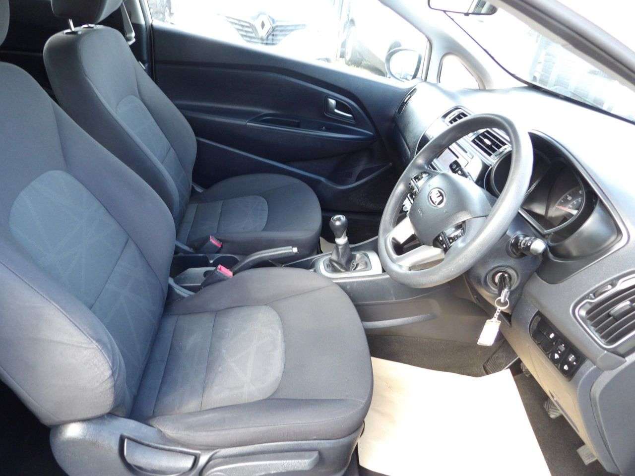2016 KIA RIO 2016 KIA RIO