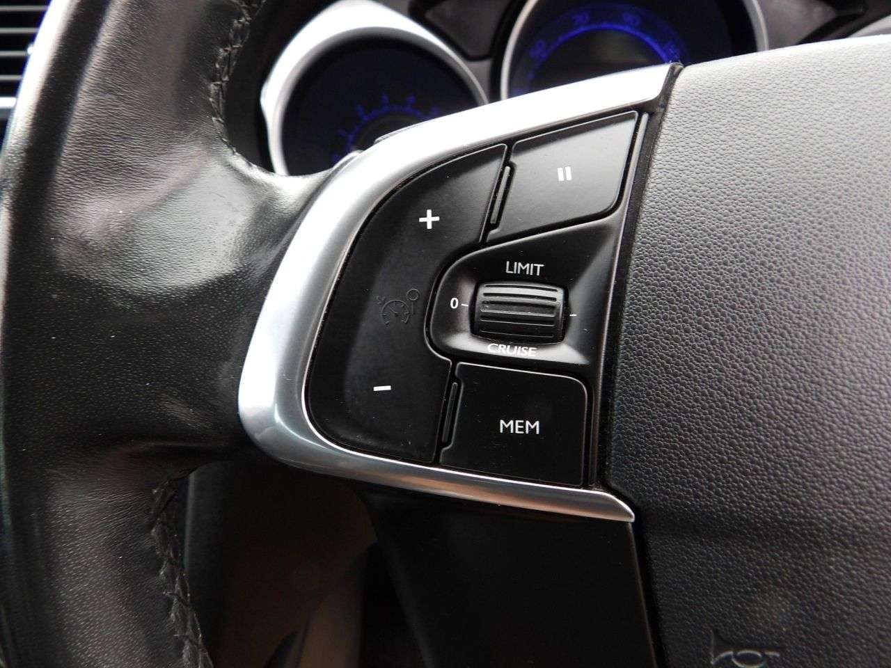 2016 DS AUTOMOBILES DS 3 2016 DS AUTOMOBILES DS 3