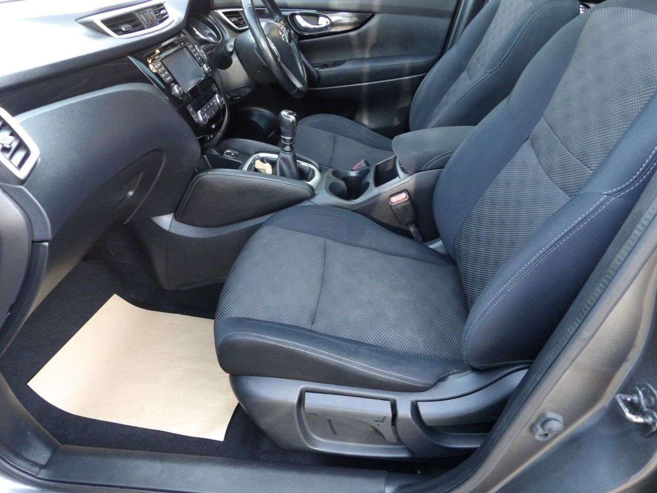2015 NISSAN QASHQAI 2015 NISSAN QASHQAI