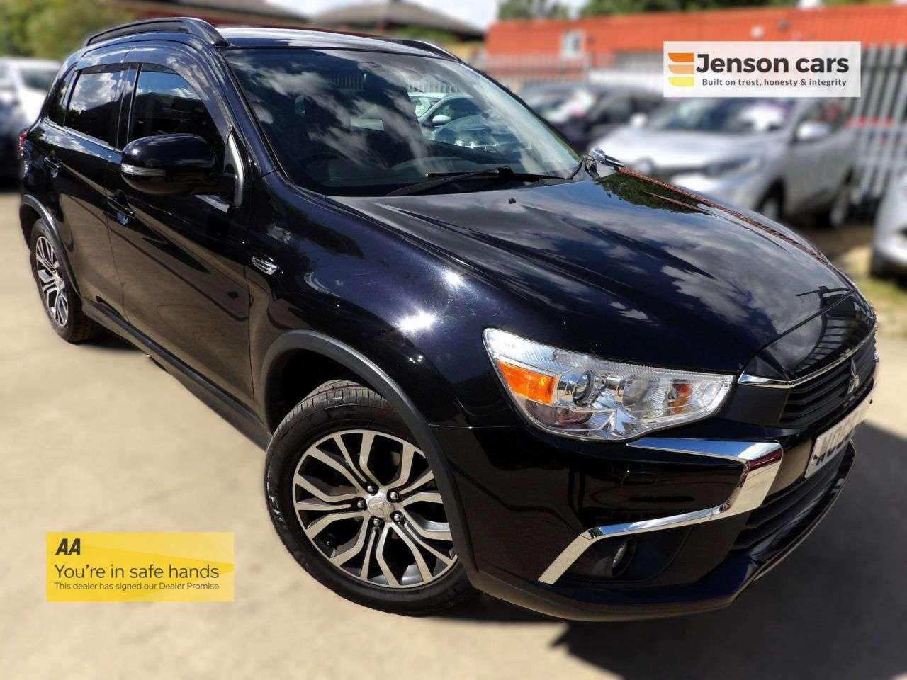 A 2017 MITSUBISHI ASX 1.6D 4 SUV 5dr Diesel Manual 4WD Euro 6 (s/s) (112 ps) A 2017 MITSUBISHI ASX 1.6D 4 SUV 5dr Diesel Manual 4WD Euro 6 (s/s) (112 ps)