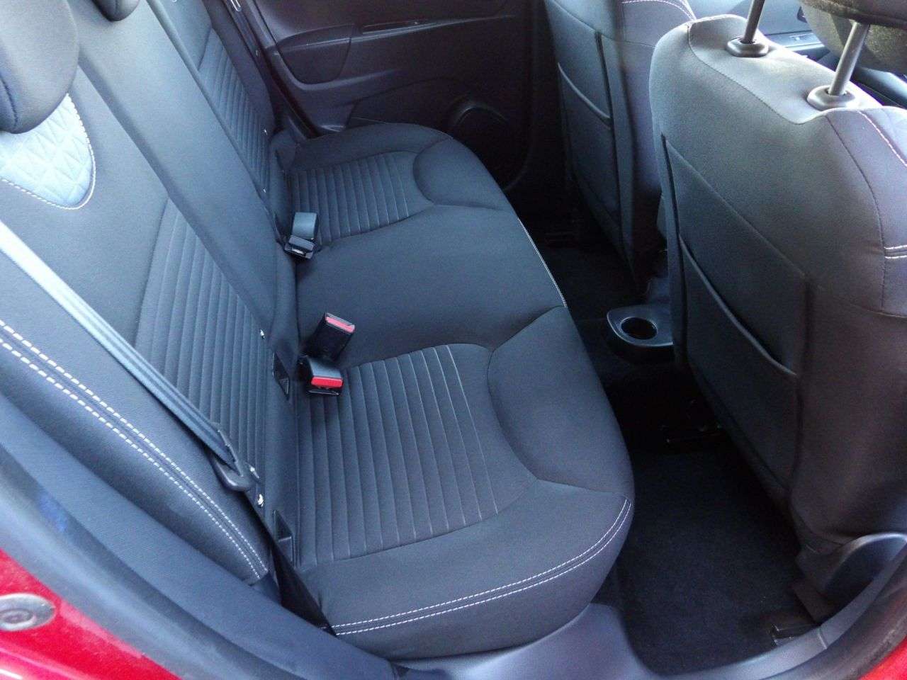 2015 RENAULT CLIO 2015 RENAULT CLIO