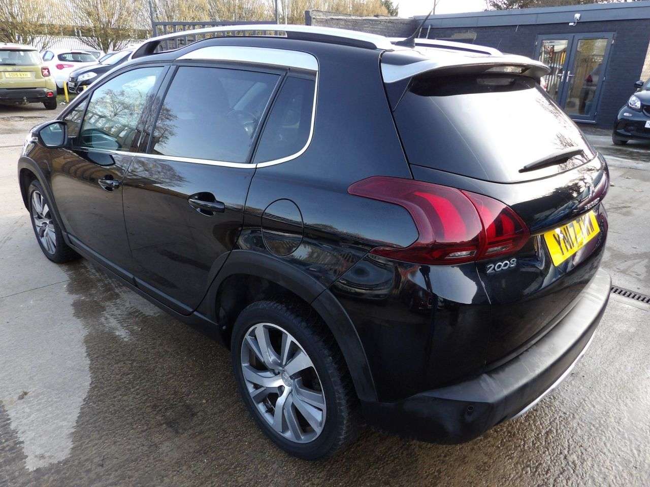 A 2017 PEUGEOT 2008 1.6 BlueHDi Allure SUV 5dr Diesel Manual Euro 6 (s/s) (100 ps) A 2017 PEUGEOT 2008 1.6 BlueHDi Allure SUV 5dr Diesel Manual Euro 6 (s/s) (100 ps)