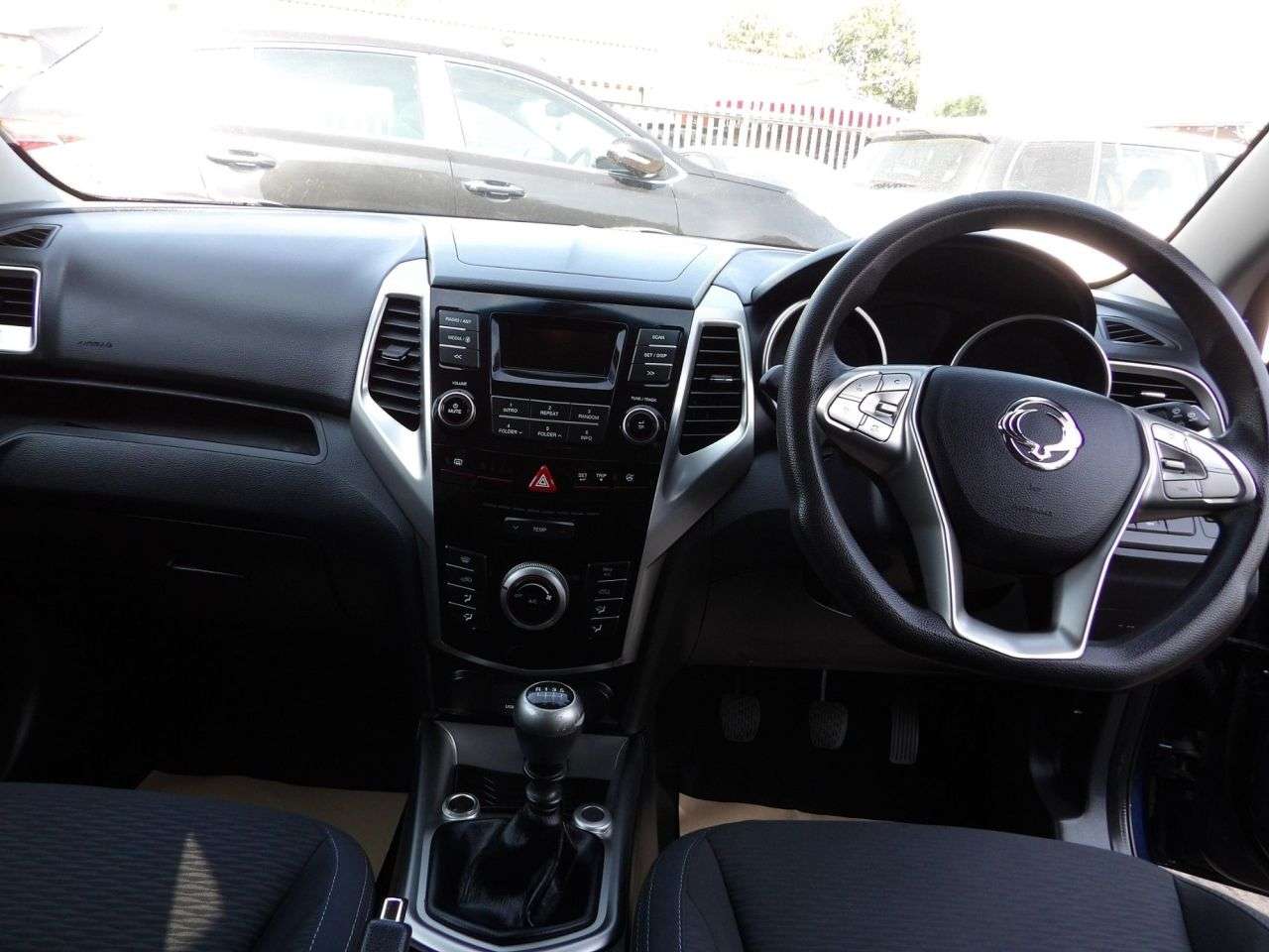 2016 SSANGYONG TIVOLI 2016 SSANGYONG TIVOLI