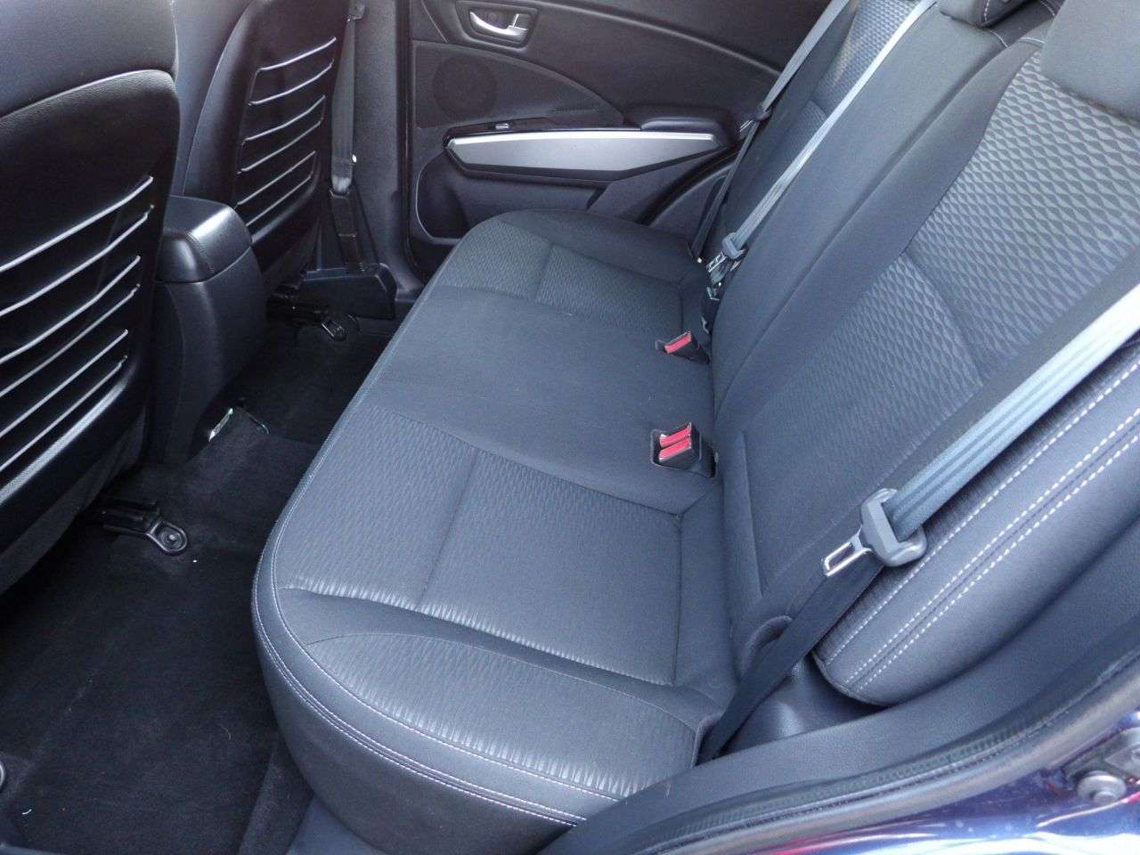 2016 SSANGYONG TIVOLI 2016 SSANGYONG TIVOLI