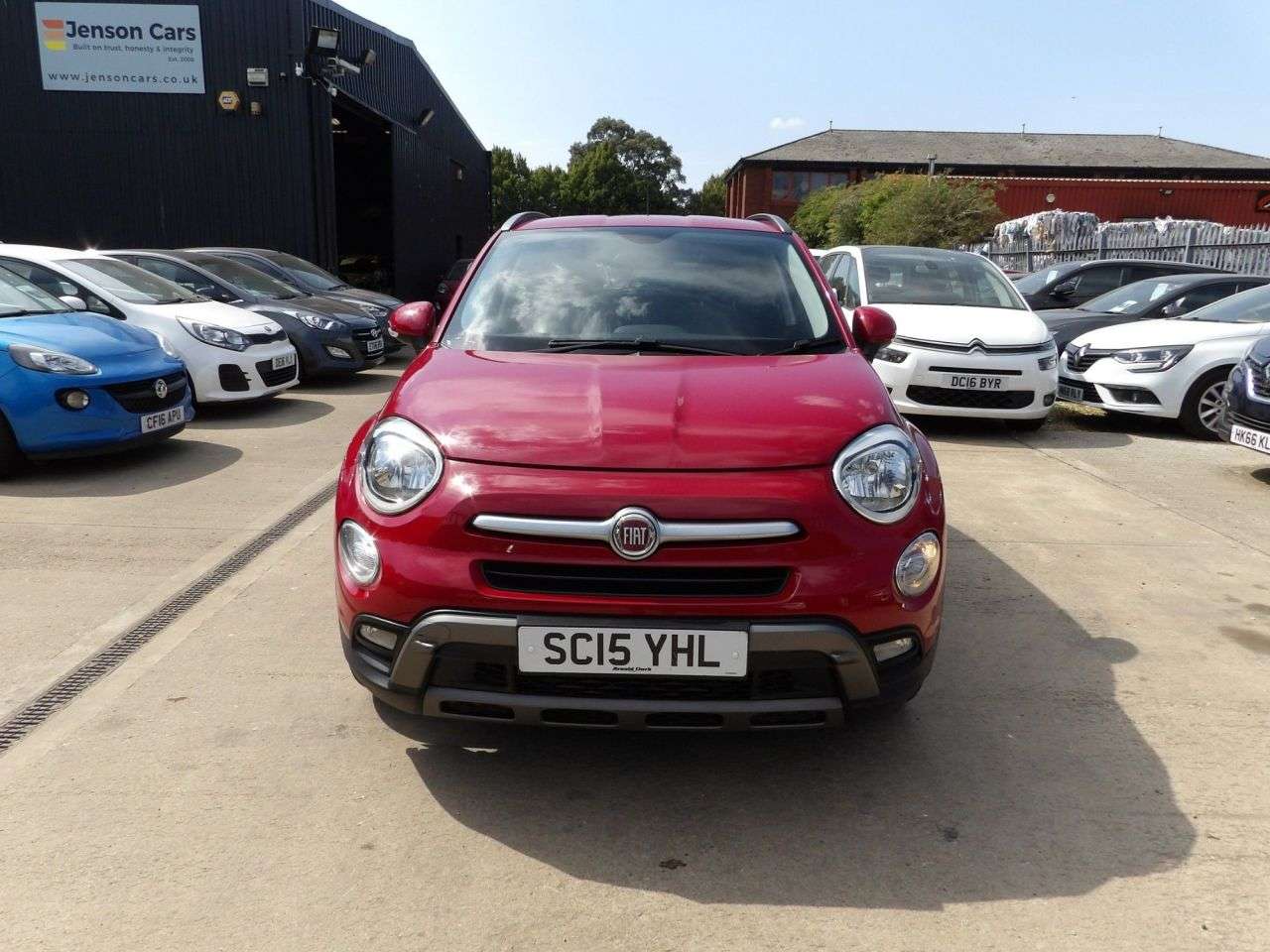 A 2015 FIAT 500X 1.4 MultiAir Cross SUV 5dr Petrol Manual Euro 6 (s/s) (140 ps) A 2015 FIAT 500X 1.4 MultiAir Cross SUV 5dr Petrol Manual Euro 6 (s/s) (140 ps)