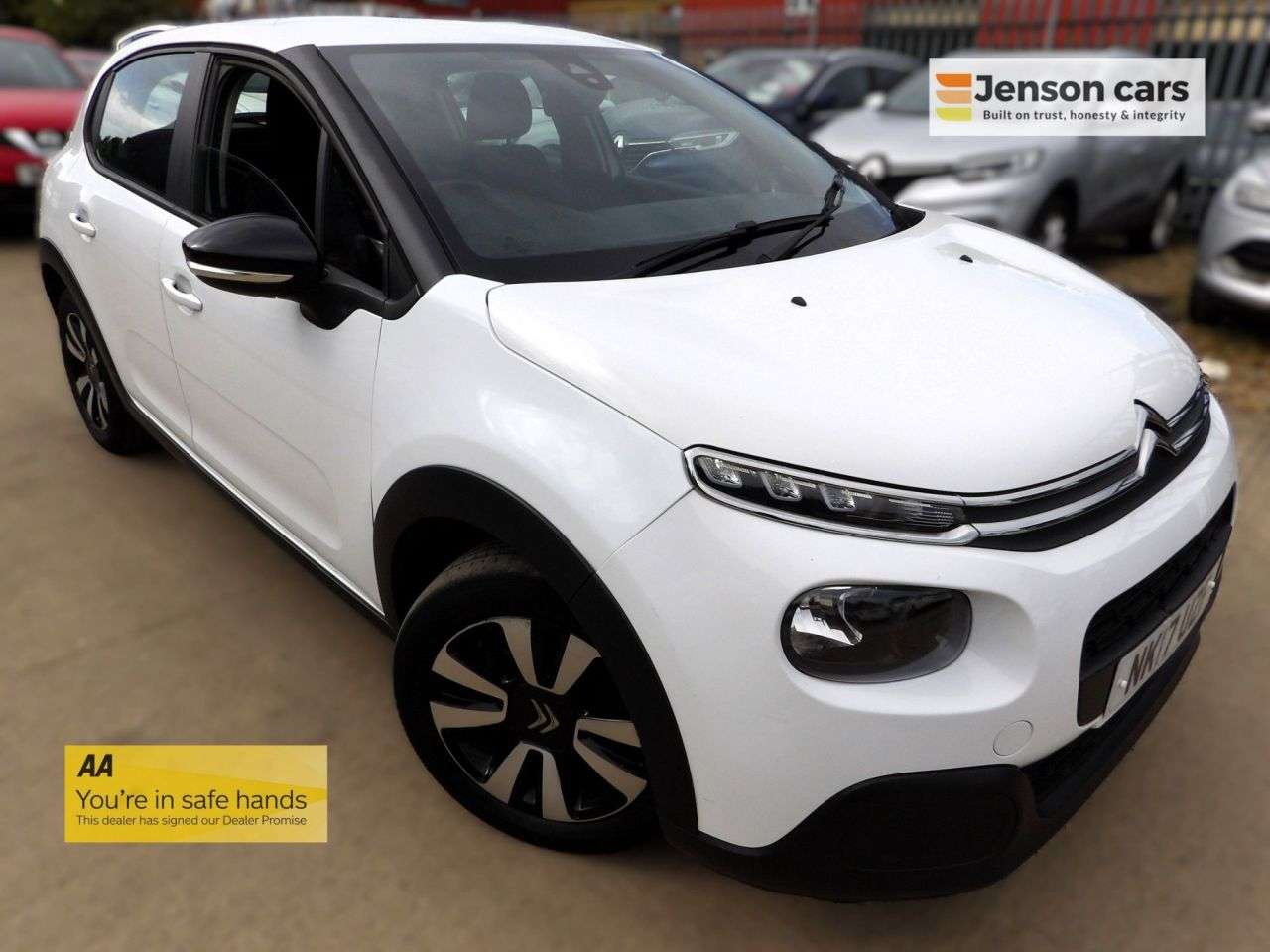A 2017 CITROEN C3 1.6 BlueHDi Feel Hatchback 5dr Diesel Manual Euro 6 (s/s) (75 ps) A 2017 CITROEN C3 1.6 BlueHDi Feel Hatchback 5dr Diesel Manual Euro 6 (s/s) (75 ps)