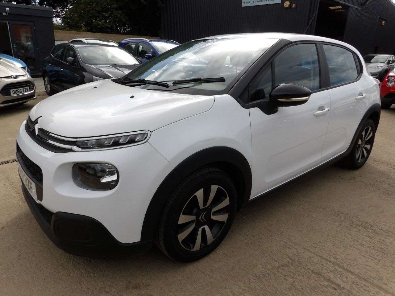 A 2017 CITROEN C3 1.6 BlueHDi Feel Hatchback 5dr Diesel Manual Euro 6 (s/s) (75 ps) A 2017 CITROEN C3 1.6 BlueHDi Feel Hatchback 5dr Diesel Manual Euro 6 (s/s) (75 ps)