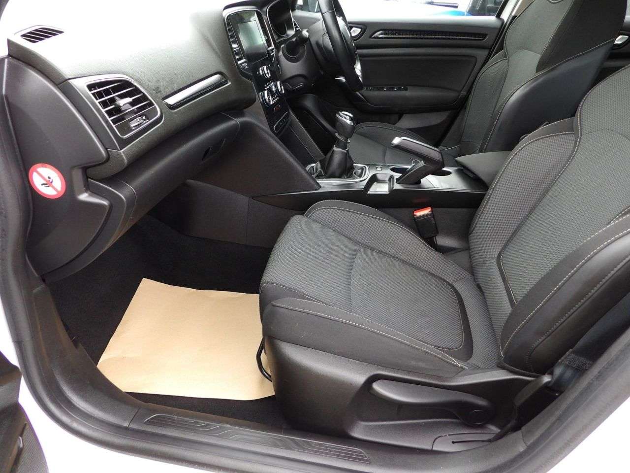 2019 RENAULT MEGANE 2019 RENAULT MEGANE