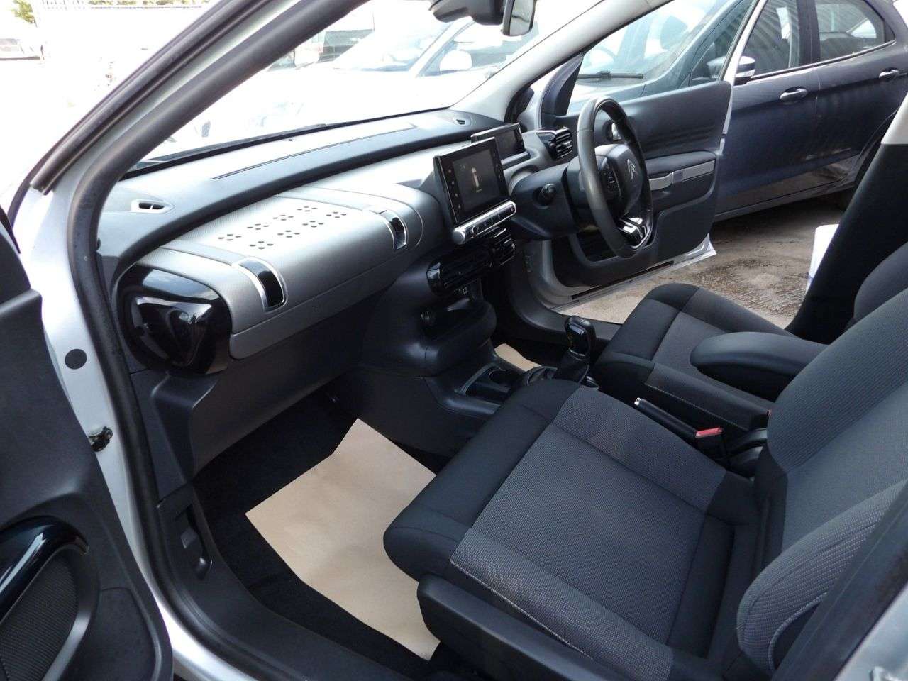 2017 CITROEN C4 CACTUS 2017 CITROEN C4 CACTUS