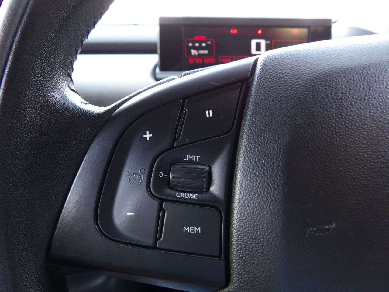 2017 CITROEN C4 CACTUS 2017 CITROEN C4 CACTUS