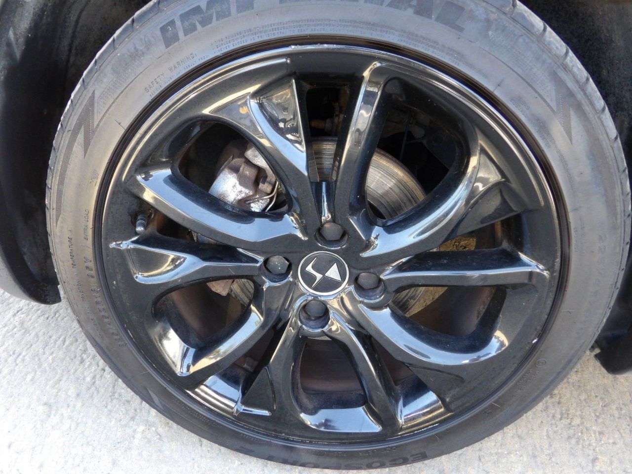 2017 DS AUTOMOBILES DS 3 2017 DS AUTOMOBILES DS 3