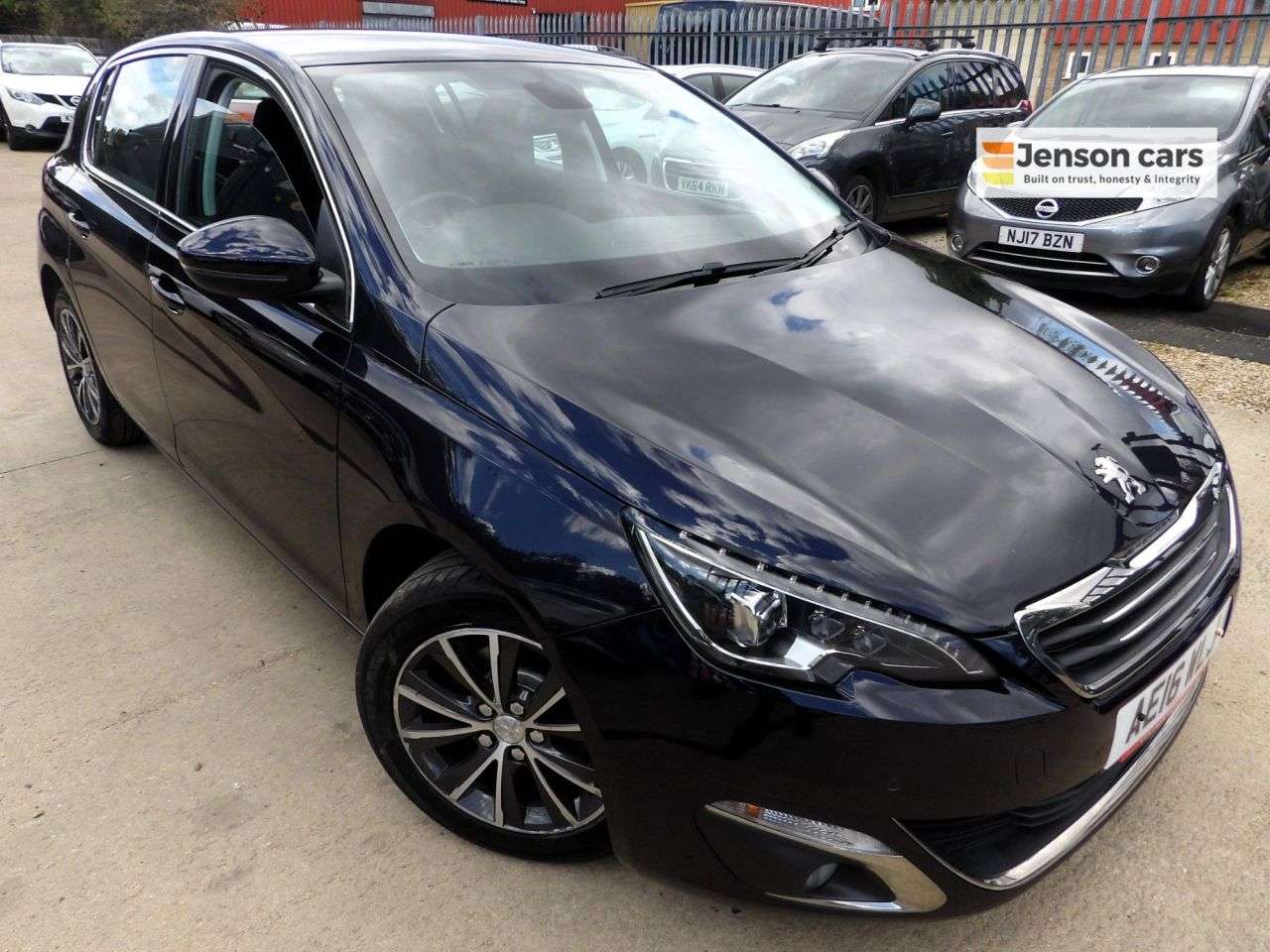 A 2016 PEUGEOT 308 1.6 BlueHDi Allure Hatchback 5dr Diesel Manual Euro 6 (s/s) (120 ps) A 2016 PEUGEOT 308 1.6 BlueHDi Allure Hatchback 5dr Diesel Manual Euro 6 (s/s) (120 ps)