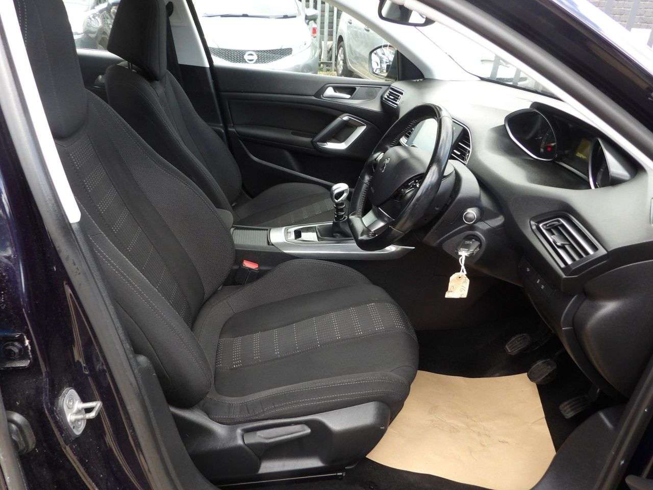 2016 PEUGEOT 308 2016 PEUGEOT 308