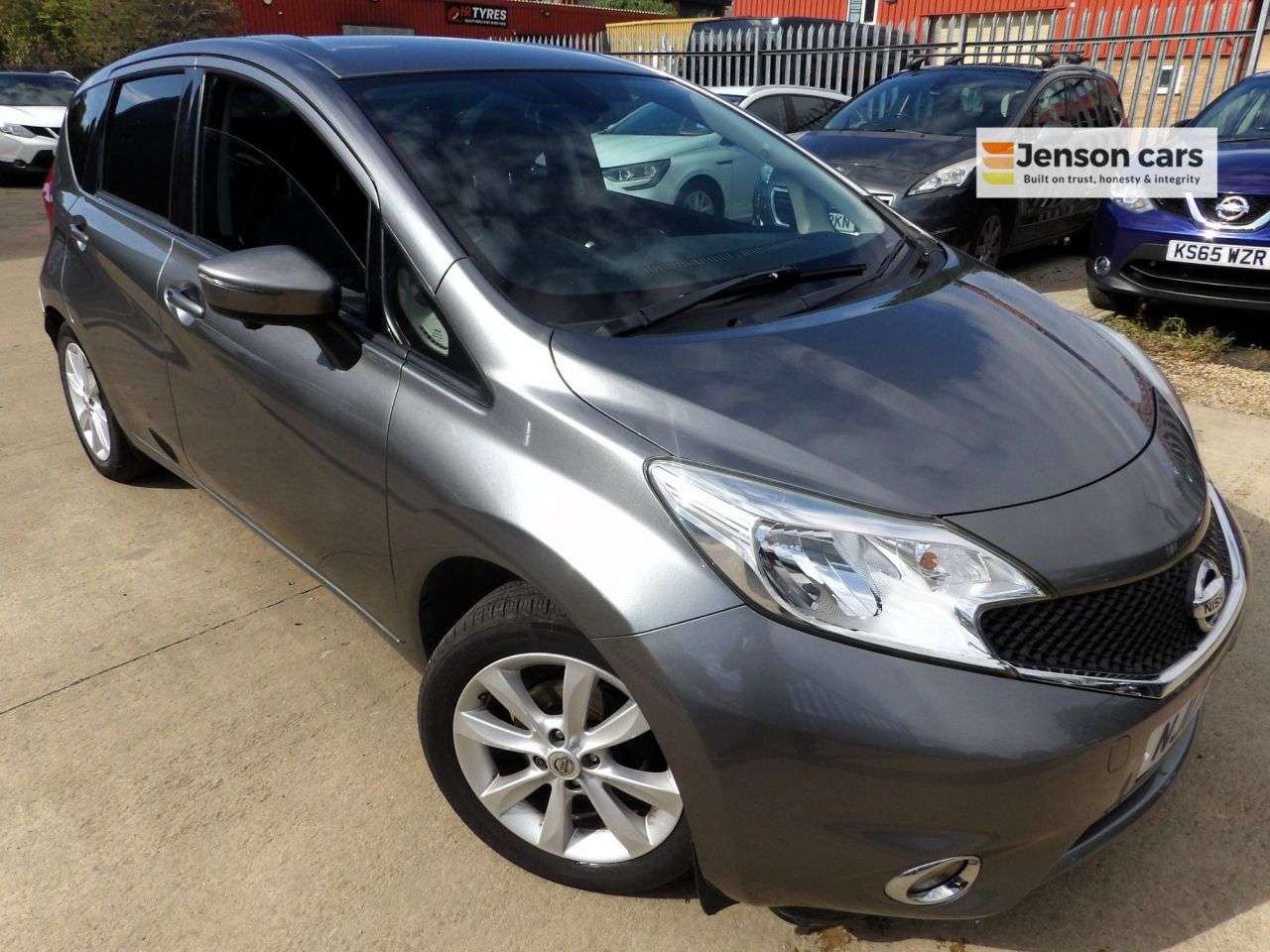 A 2017 NISSAN NOTE 1.5 dCi Tekna Hatchback 5dr Diesel Manual Euro 6 (s/s) (90 ps) A 2017 NISSAN NOTE 1.5 dCi Tekna Hatchback 5dr Diesel Manual Euro 6 (s/s) (90 ps)