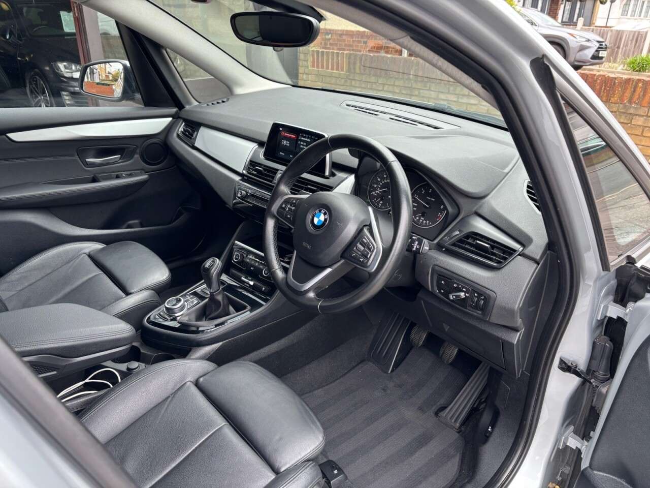 2017 BMW 2 SERIES 2017 BMW 2 SERIES
