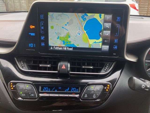 2019 TOYOTA CHR 2019 TOYOTA CHR