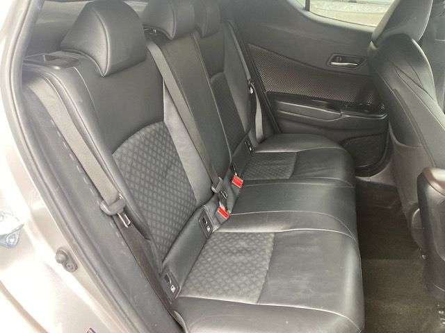 2019 TOYOTA CHR 2019 TOYOTA CHR