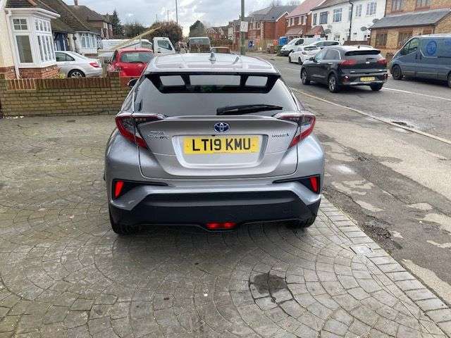 2019 TOYOTA CHR 2019 TOYOTA CHR