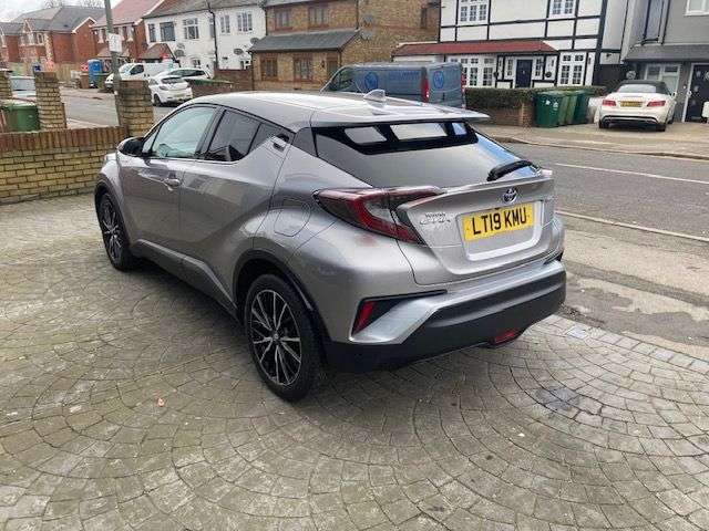 2019 TOYOTA CHR 2019 TOYOTA CHR
