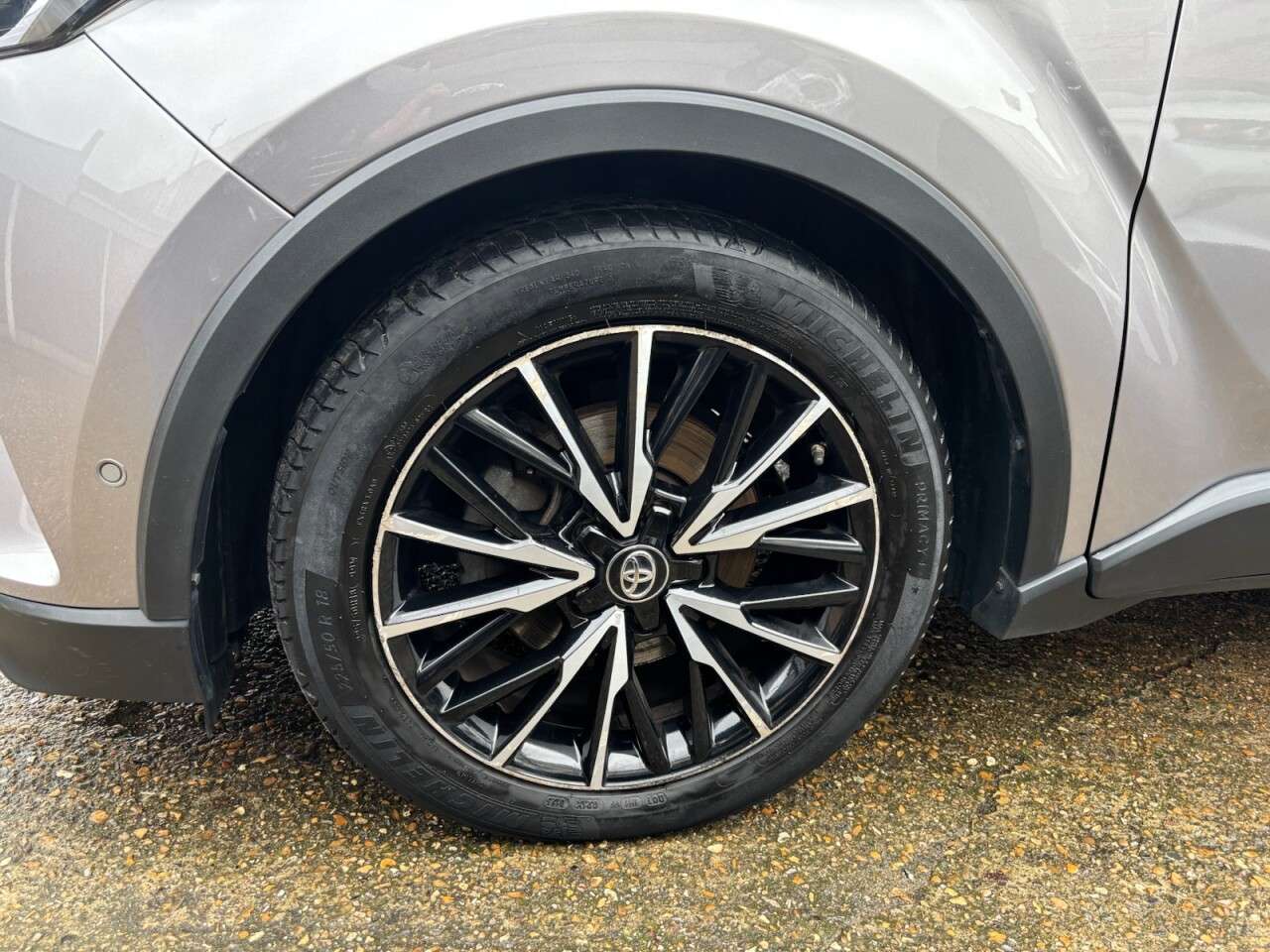 2019 TOYOTA CHR 2019 TOYOTA CHR