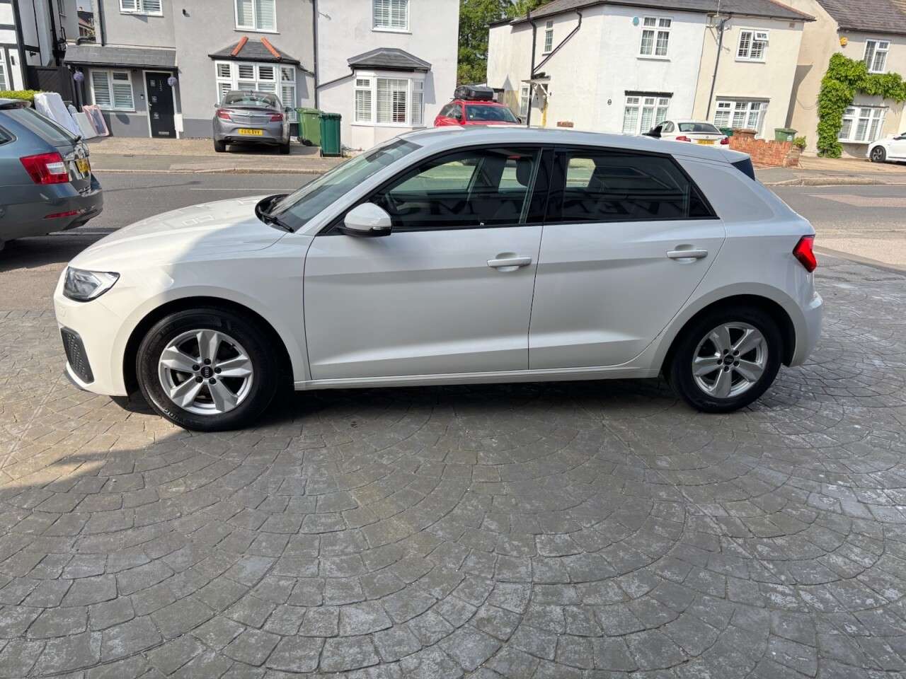 2021 AUDI A1 2021 AUDI A1