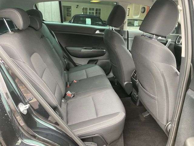 2021 KIA SPORTAGE 2021 KIA SPORTAGE