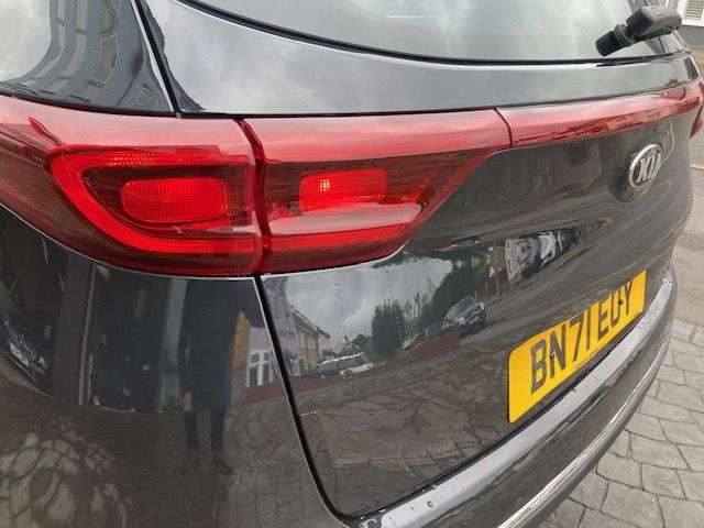 2021 KIA SPORTAGE 2021 KIA SPORTAGE