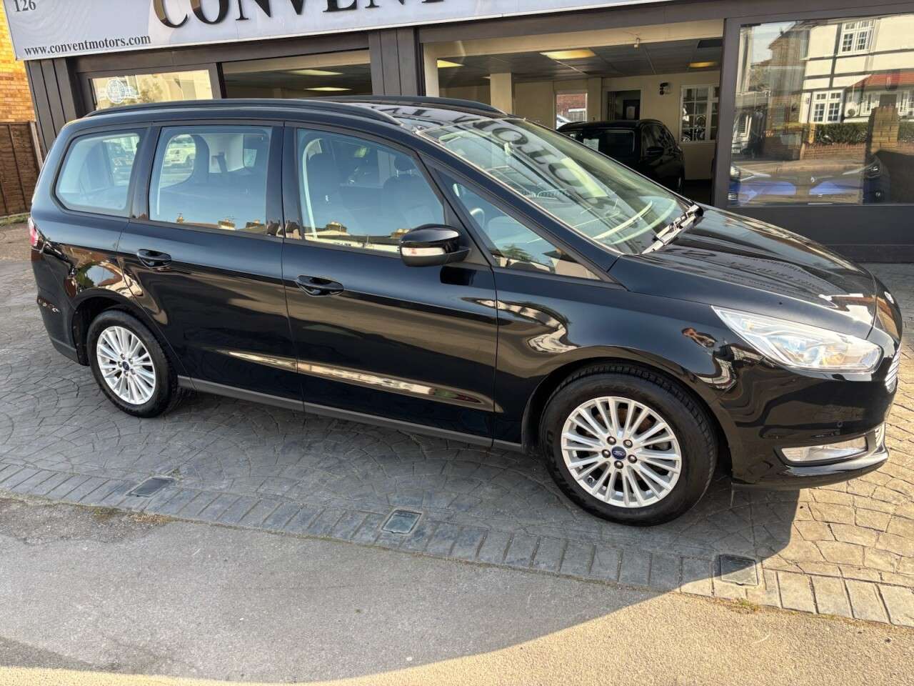 A 2018 FORD GALAXY 1.5T EcoBoost Zetec MPV 5dr Petrol Manual Euro 6 (s/s) (165 ps) SAT NAV, AP A 2018 FORD GALAXY 1.5T EcoBoost Zetec MPV 5dr Petrol Manual Euro 6 (s/s) (165 ps) SAT NAV, AP