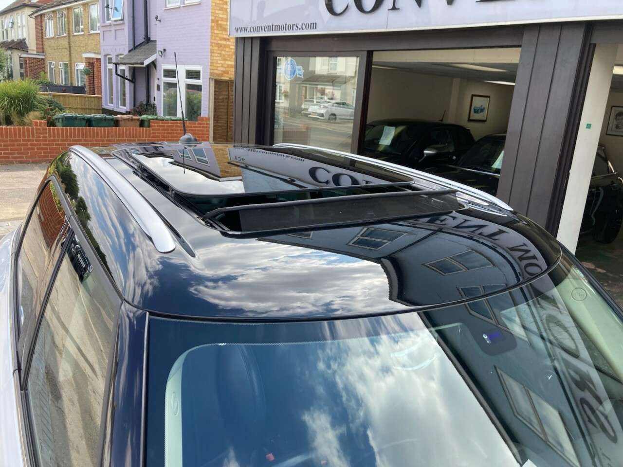 2011 MINI COUNTRYMAN 2011 MINI COUNTRYMAN