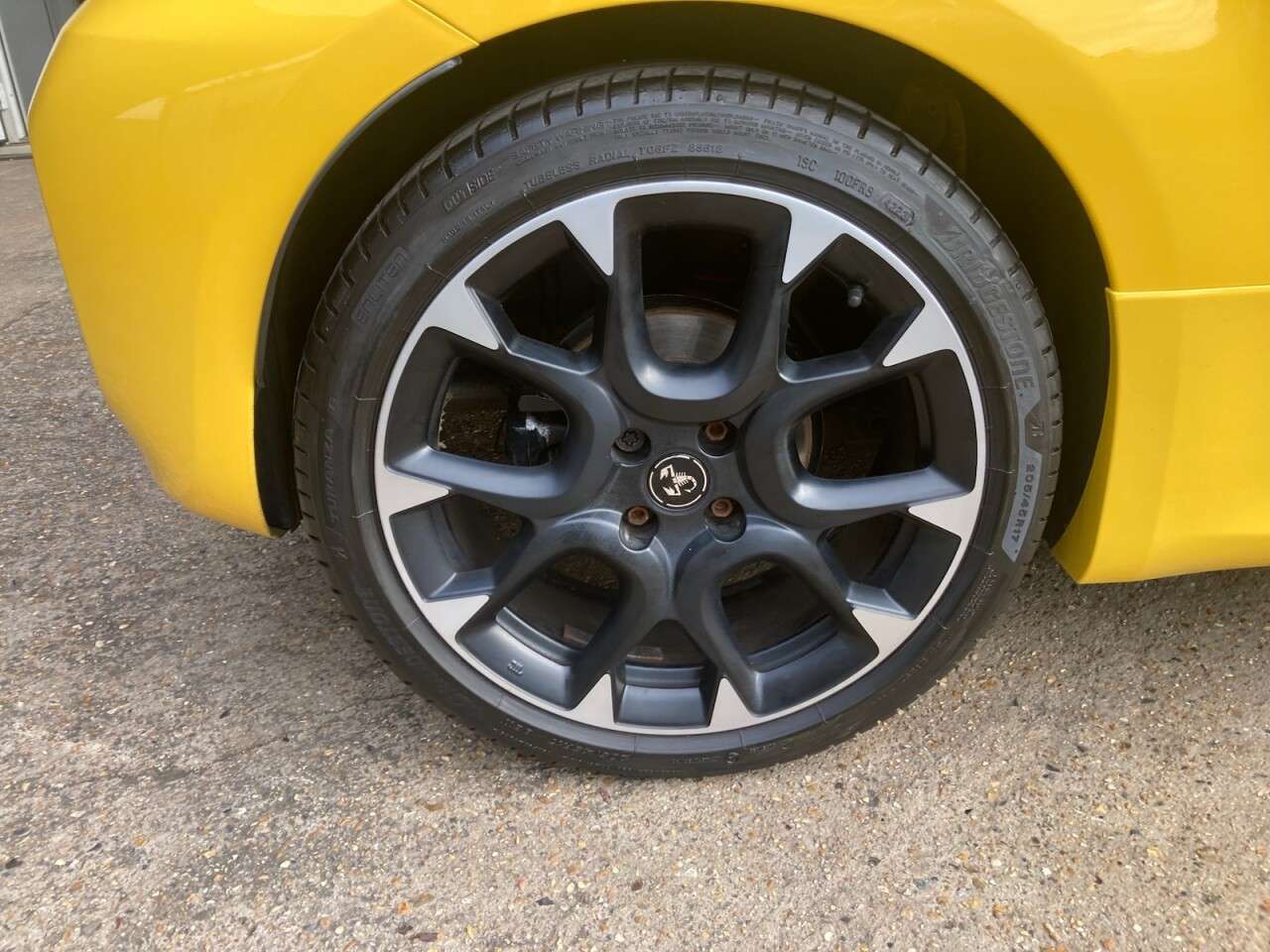 2020 ABARTH 595 2020 ABARTH 595