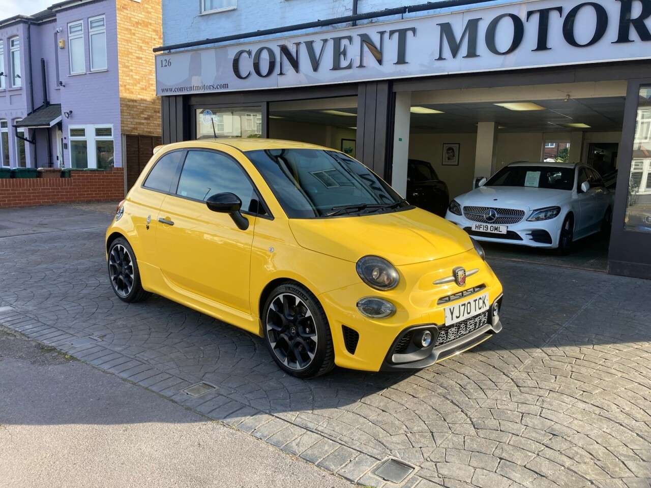 2020 ABARTH 595 2020 ABARTH 595