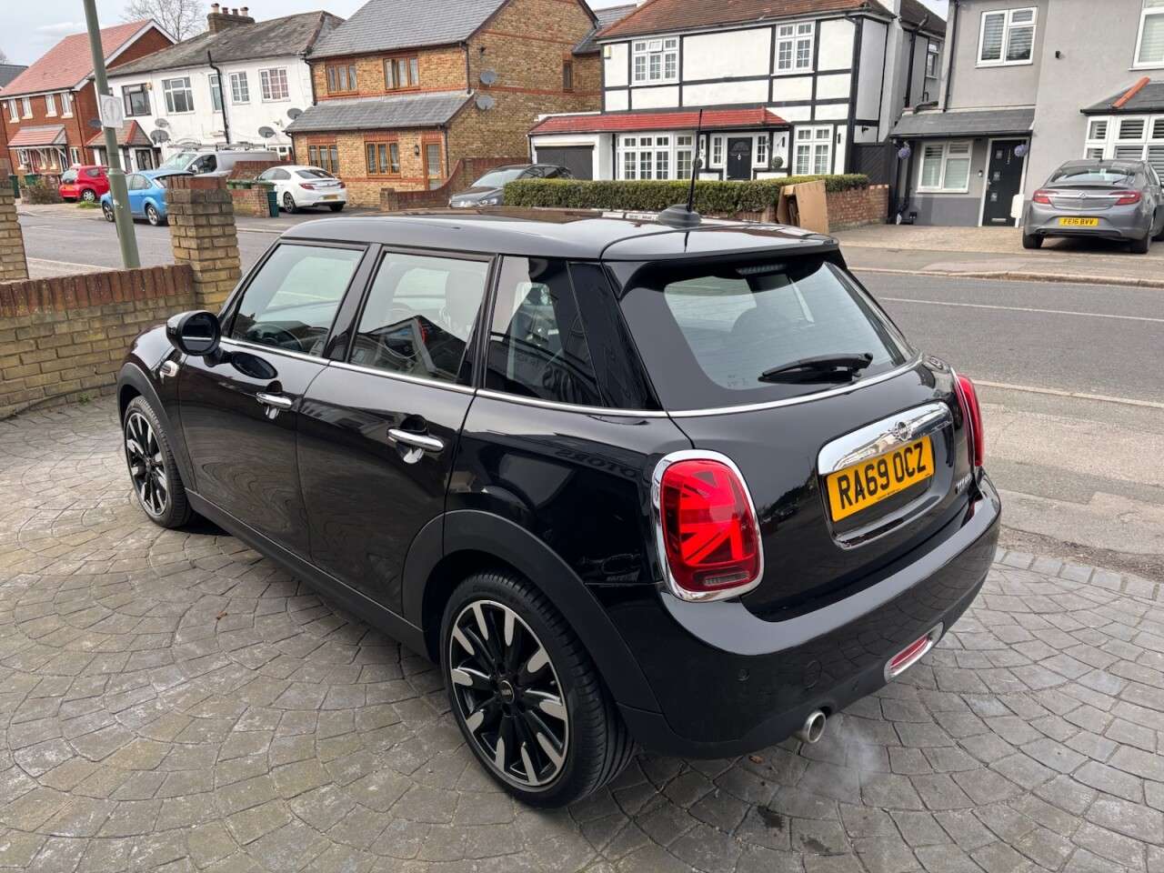 2019 MINI HATCH 2019 MINI HATCH