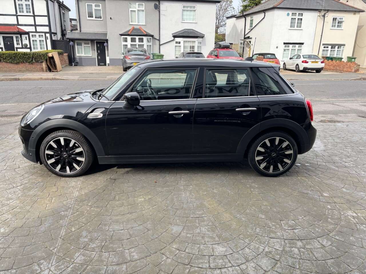 2019 MINI HATCH 2019 MINI HATCH