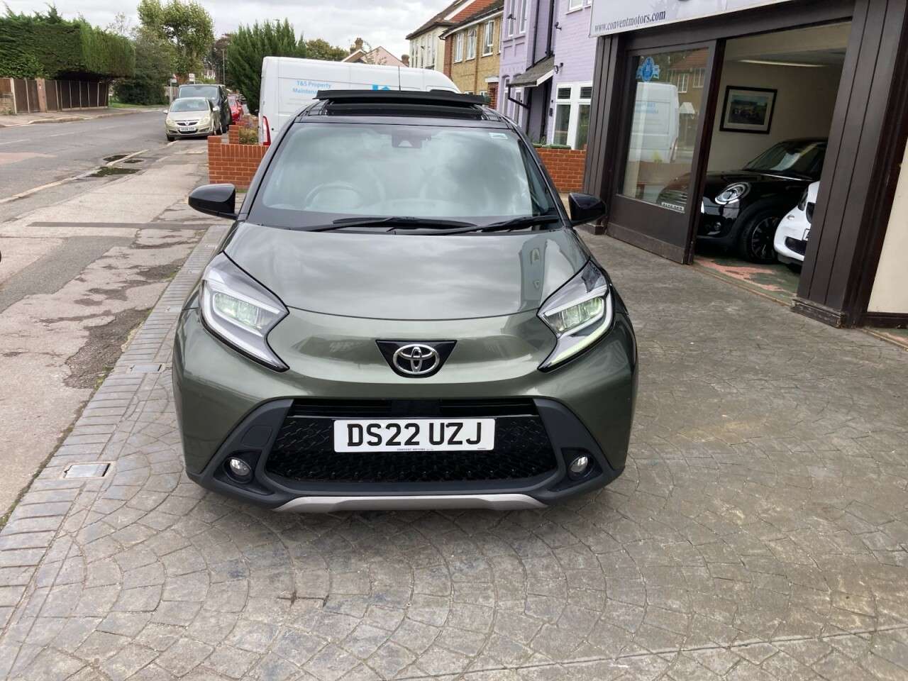 2022 TOYOTA AYGO X 2022 TOYOTA AYGO X