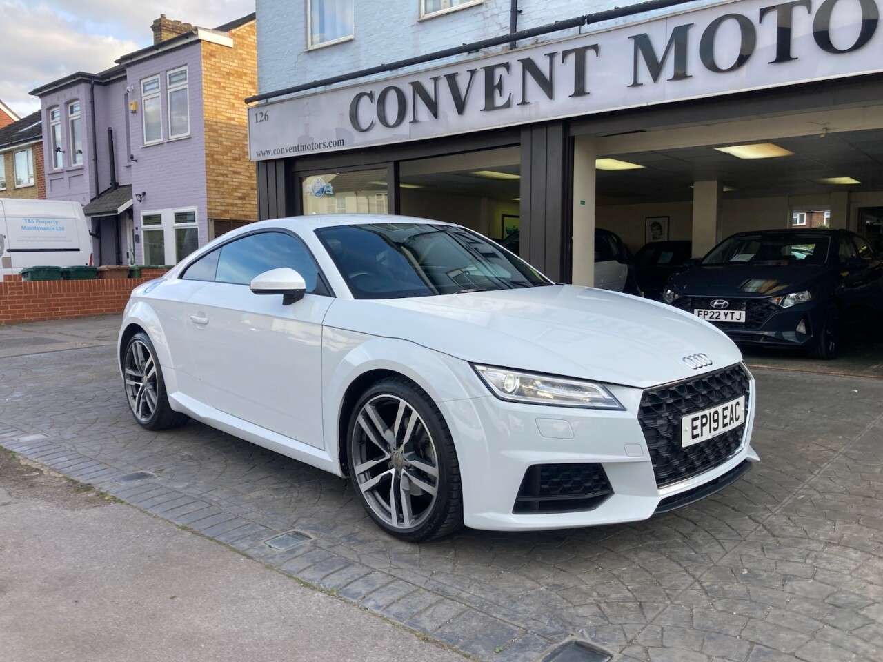 A 2019 AUDI TT 2.0 TFSI 40 Sport Coupe 3dr Petrol S Tronic Euro 6 (s/s) (197 ps) VIRTUAL C A 2019 AUDI TT 2.0 TFSI 40 Sport Coupe 3dr Petrol S Tronic Euro 6 (s/s) (197 ps) VIRTUAL C