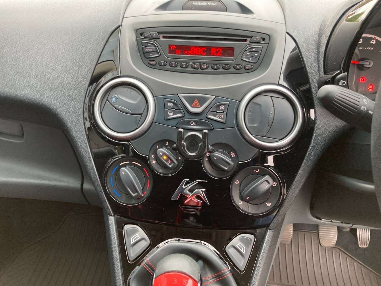 2015 FORD KA 2015 FORD KA