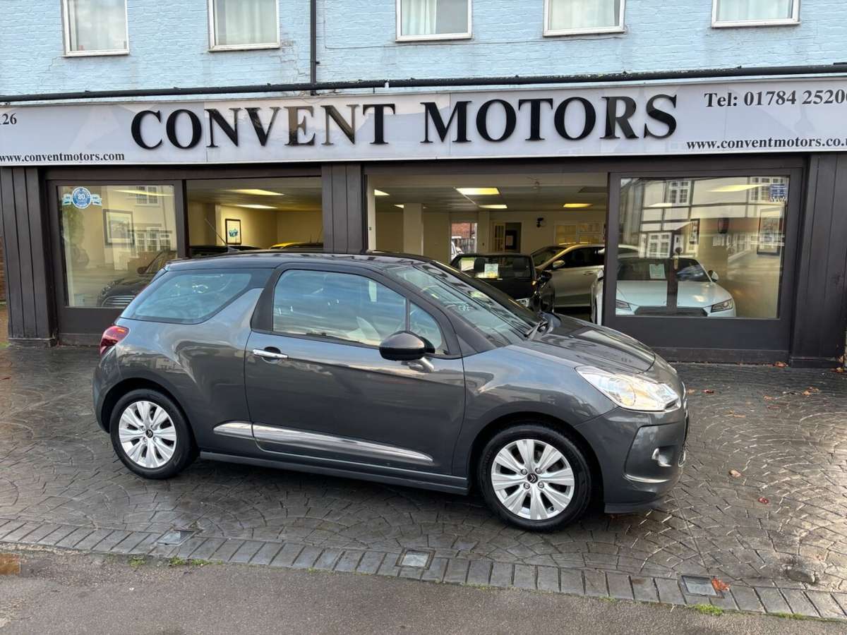 Check out this Citroen Ds3 2014 Petrol Manual