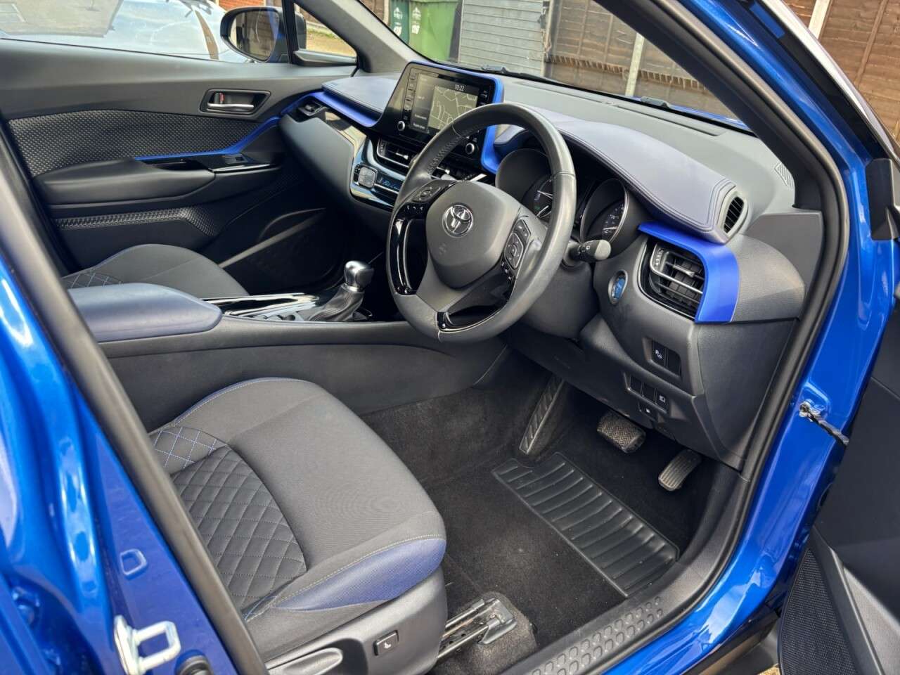 2020 TOYOTA C-HR 2020 TOYOTA C-HR