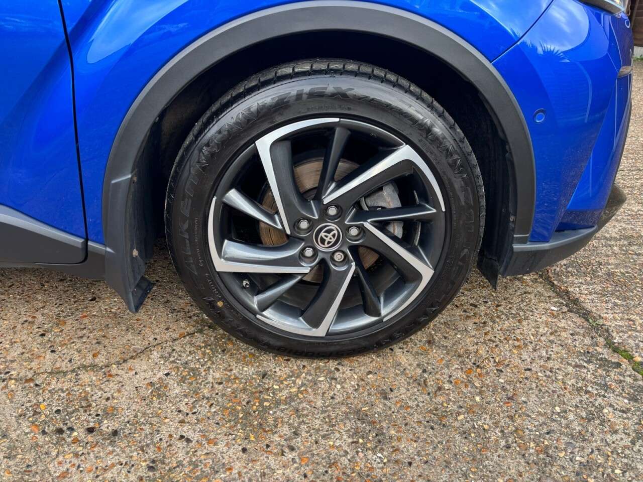 2020 TOYOTA C-HR 2020 TOYOTA C-HR