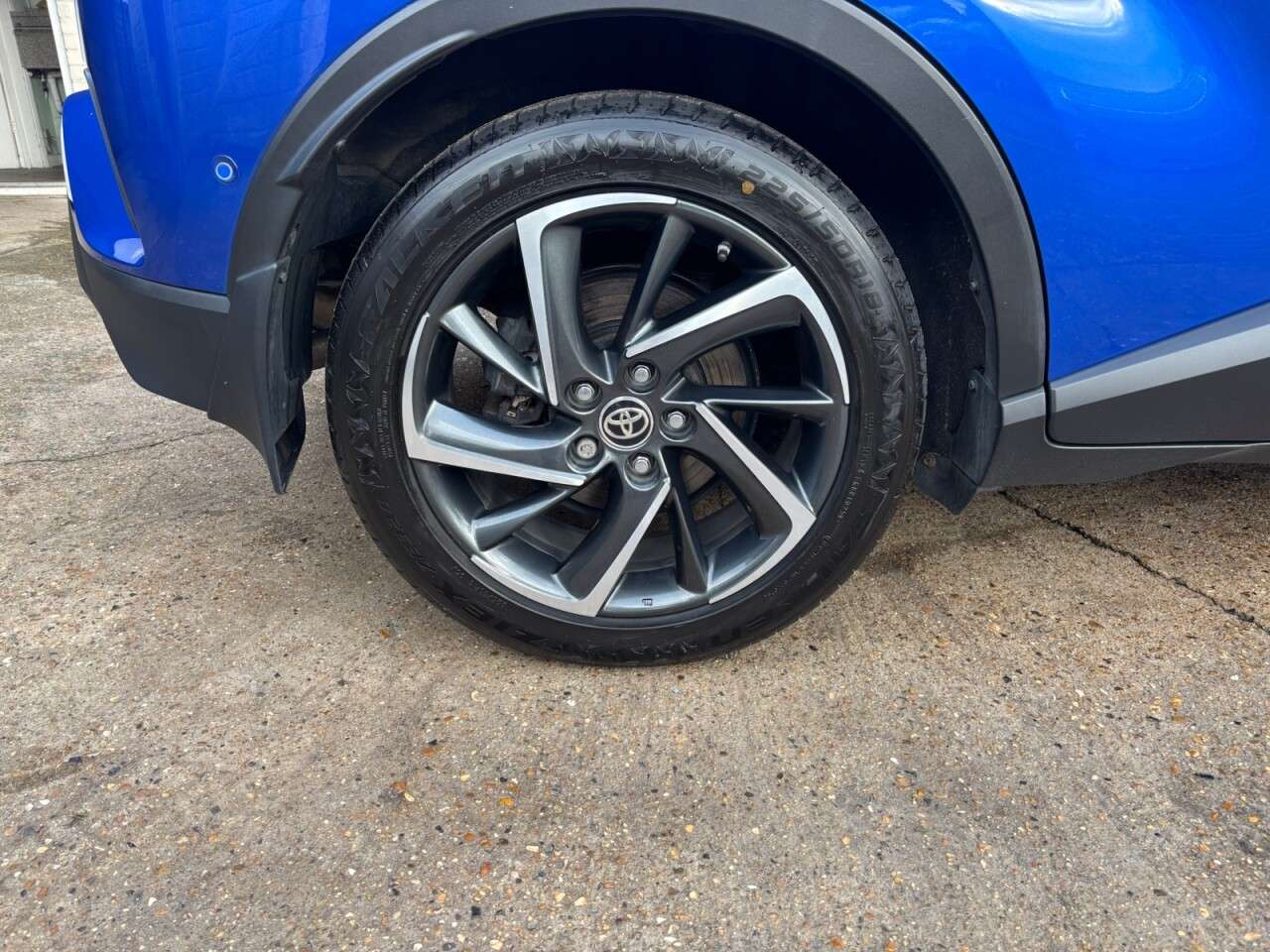 2020 TOYOTA C-HR 2020 TOYOTA C-HR