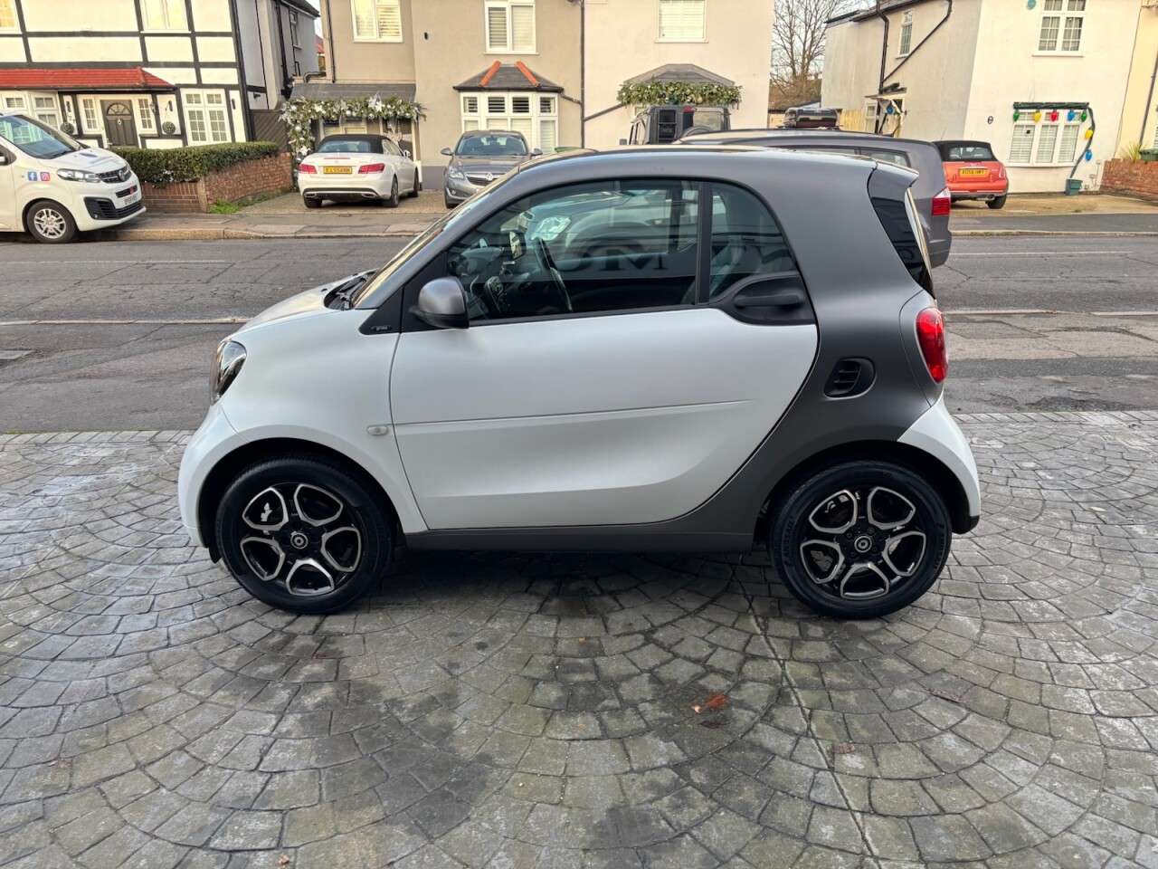 2018 SMART FORTWO 2018 SMART FORTWO