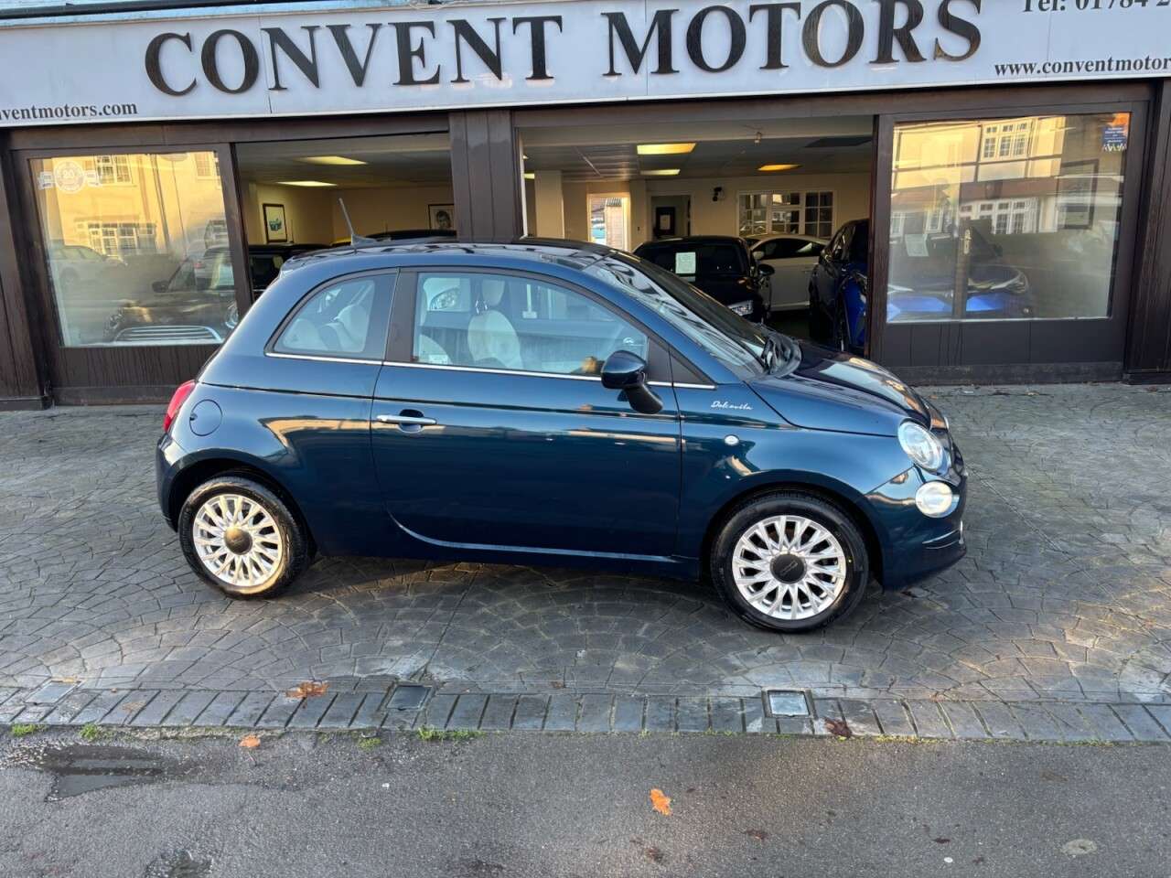 2022 FIAT 500 2022 FIAT 500